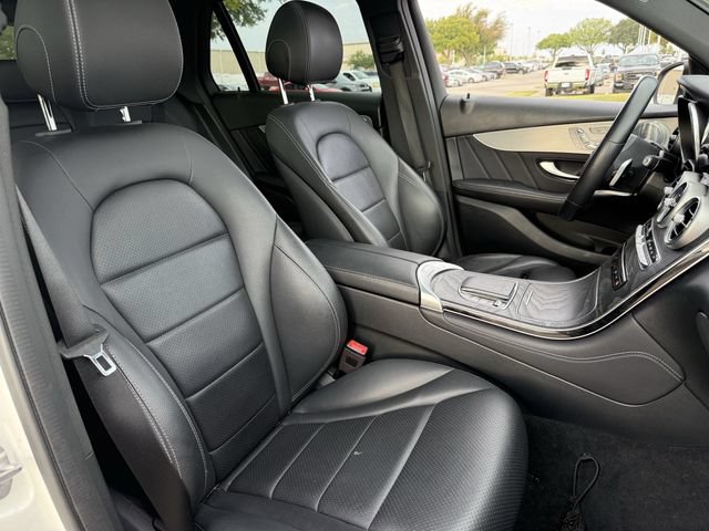 Used 2020 Mercedes-Benz GLC 300 image 26