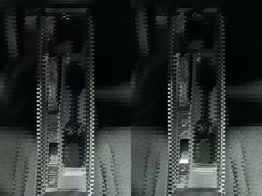 Certified 2023 Honda Accord EX image 30