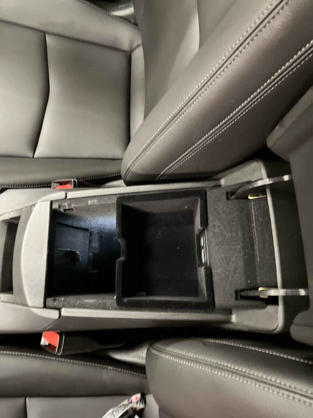 Used 2024 Cadillac XT6 Luxury w/ LPO, Floor Liner Package image 38