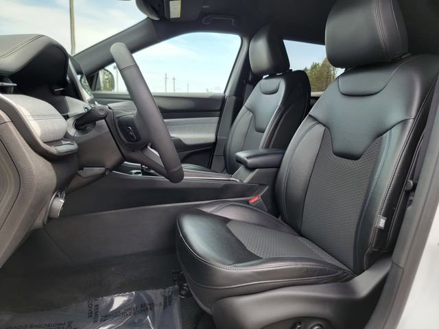 Certified 2023 Jeep Compass Latitude w/ Convenience Group image 20