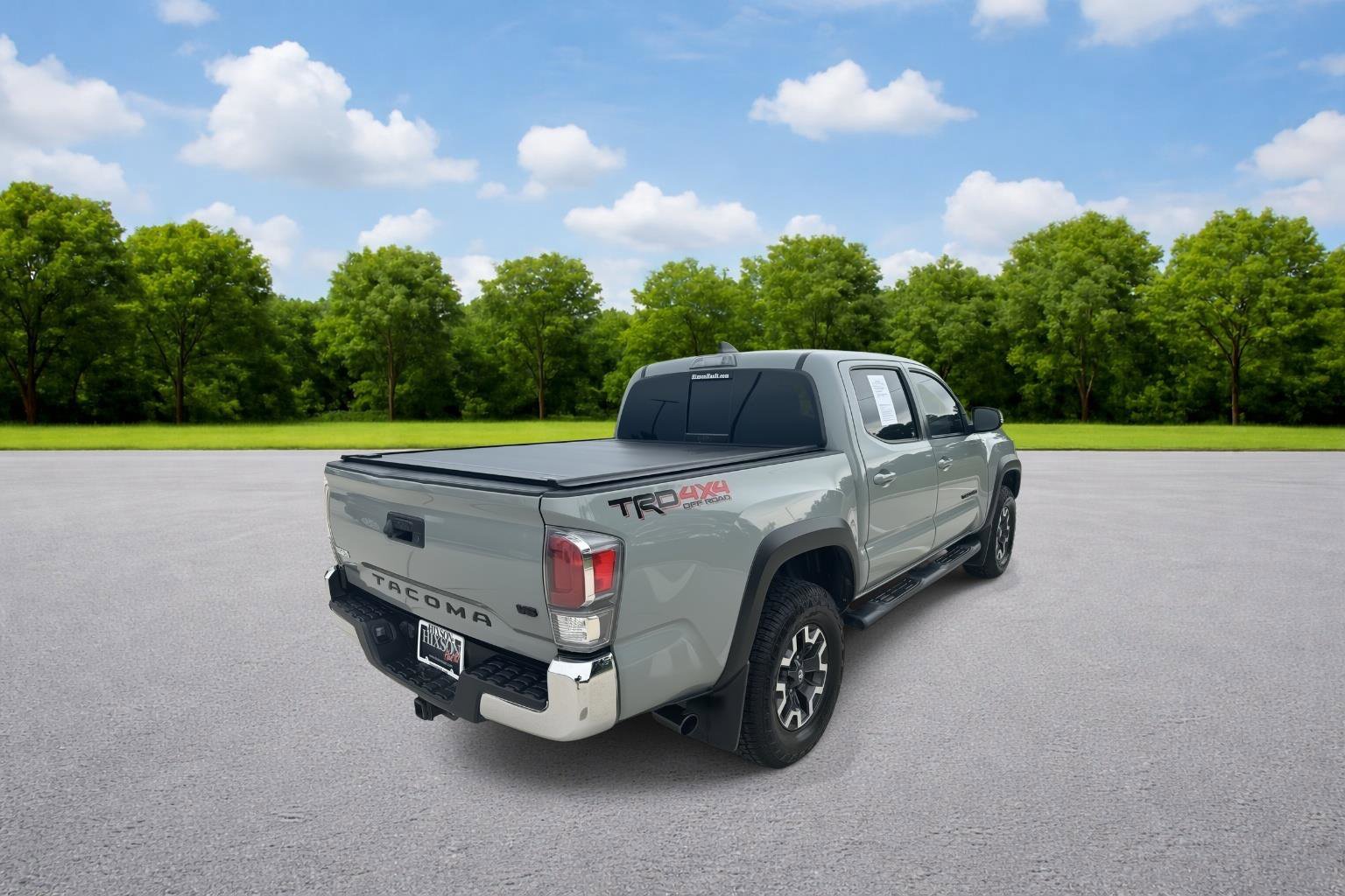 Used 2023 Toyota Tacoma TRD Off-Road w/ Black Out Package (TMS) AWD/4WD image 5
