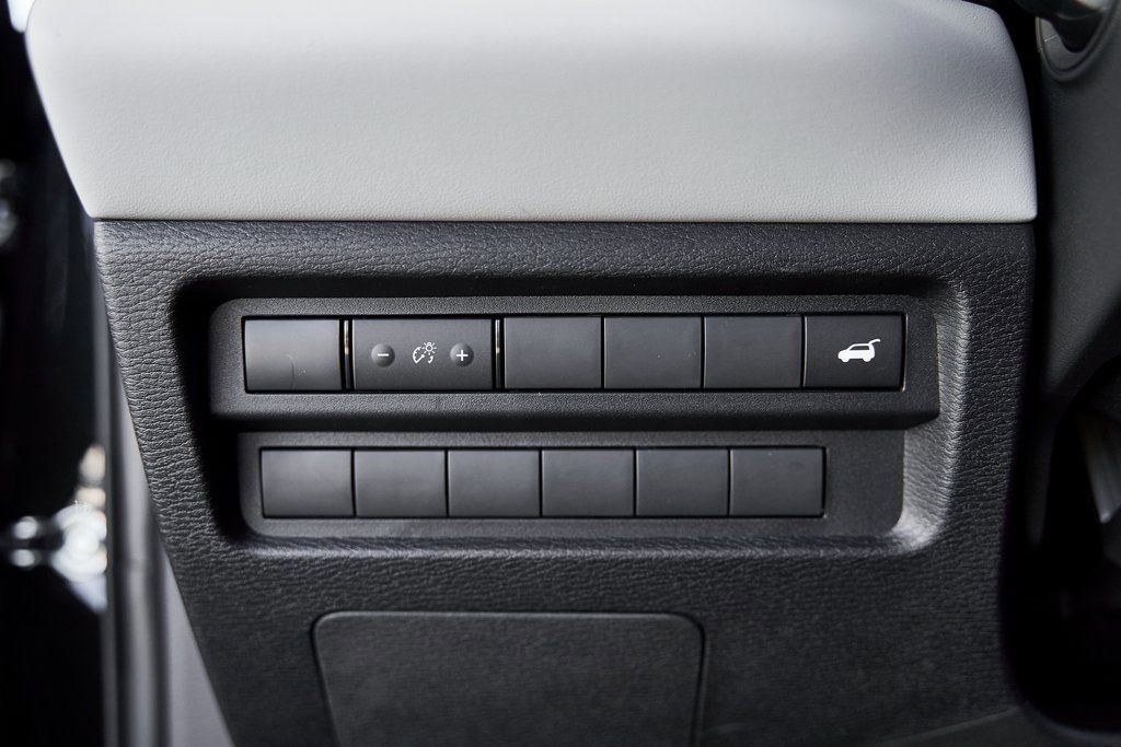 Used 2025 Mitsubishi Outlander SE FWD image 33