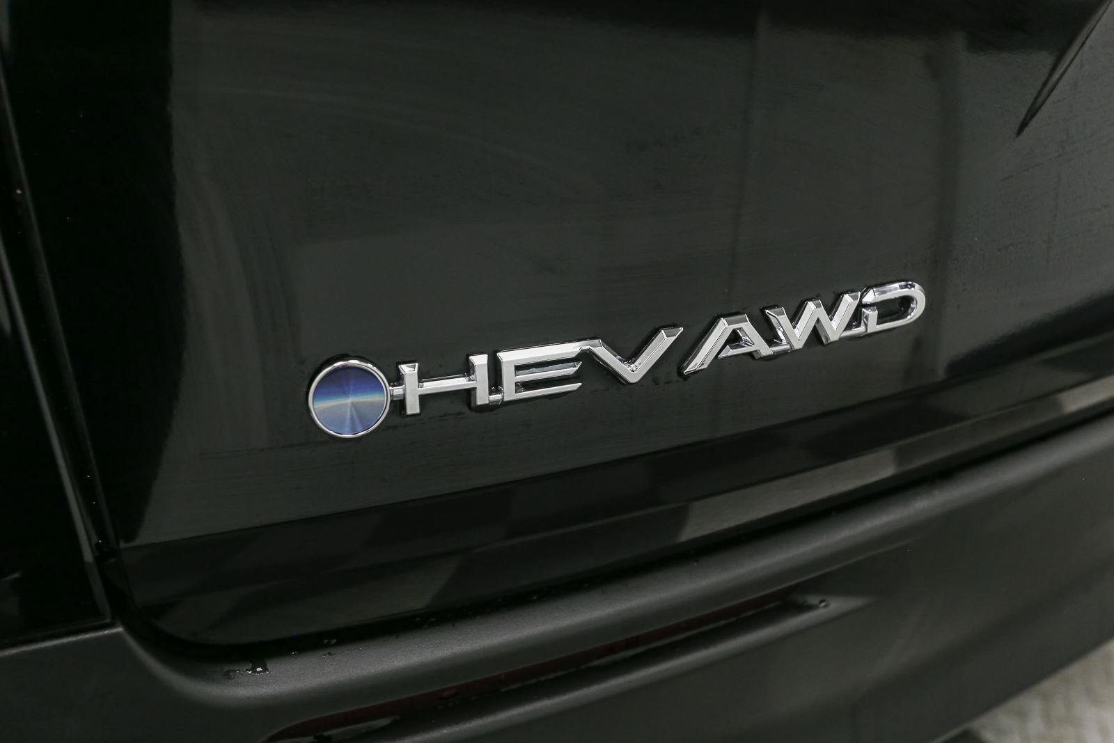 New 2026 Toyota Sienna XLE image 9