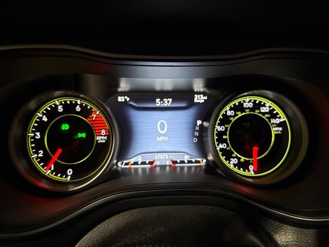 Used 2019 Jeep Cherokee Trailhawk AWD/4WD image 18