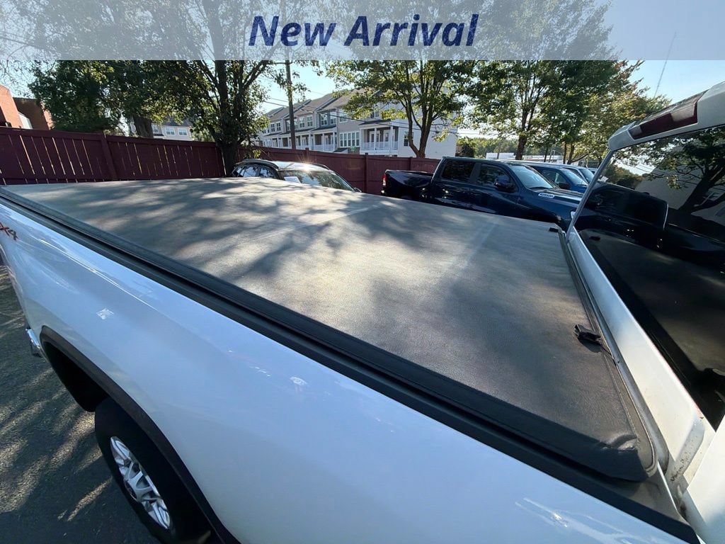 Used 2024 Chevrolet Silverado 2500 LT w/ Convenience Package AWD/4WD image 8