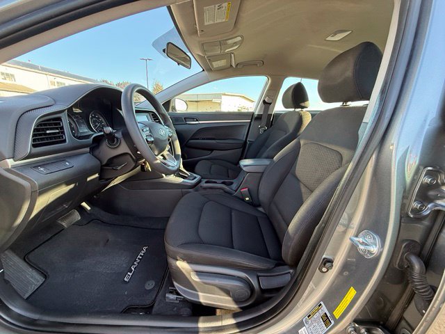 Used 2019 Hyundai Elantra SE w/ Cargo Package FWD image 10