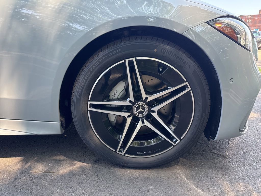New 2025 Mercedes-Benz C 300 4MATIC Sedan image 12