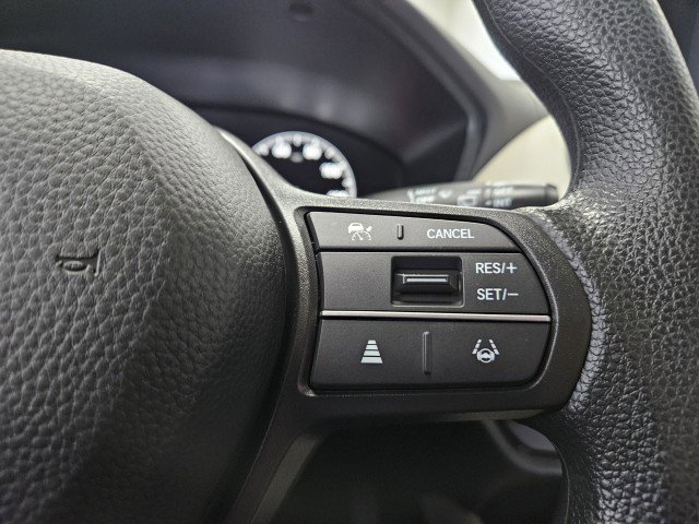 Used 2024 Honda HR-V LX image 26