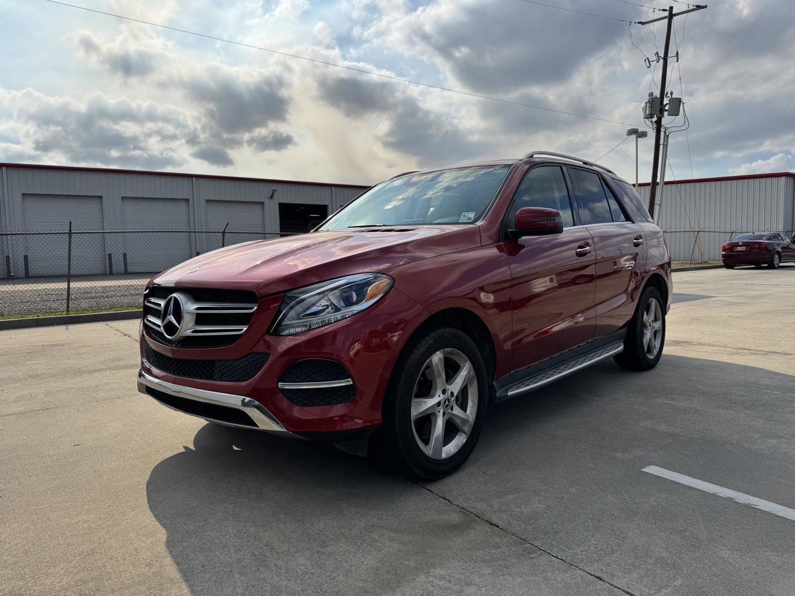 Used 2018 Mercedes-Benz GLE 350 image 3