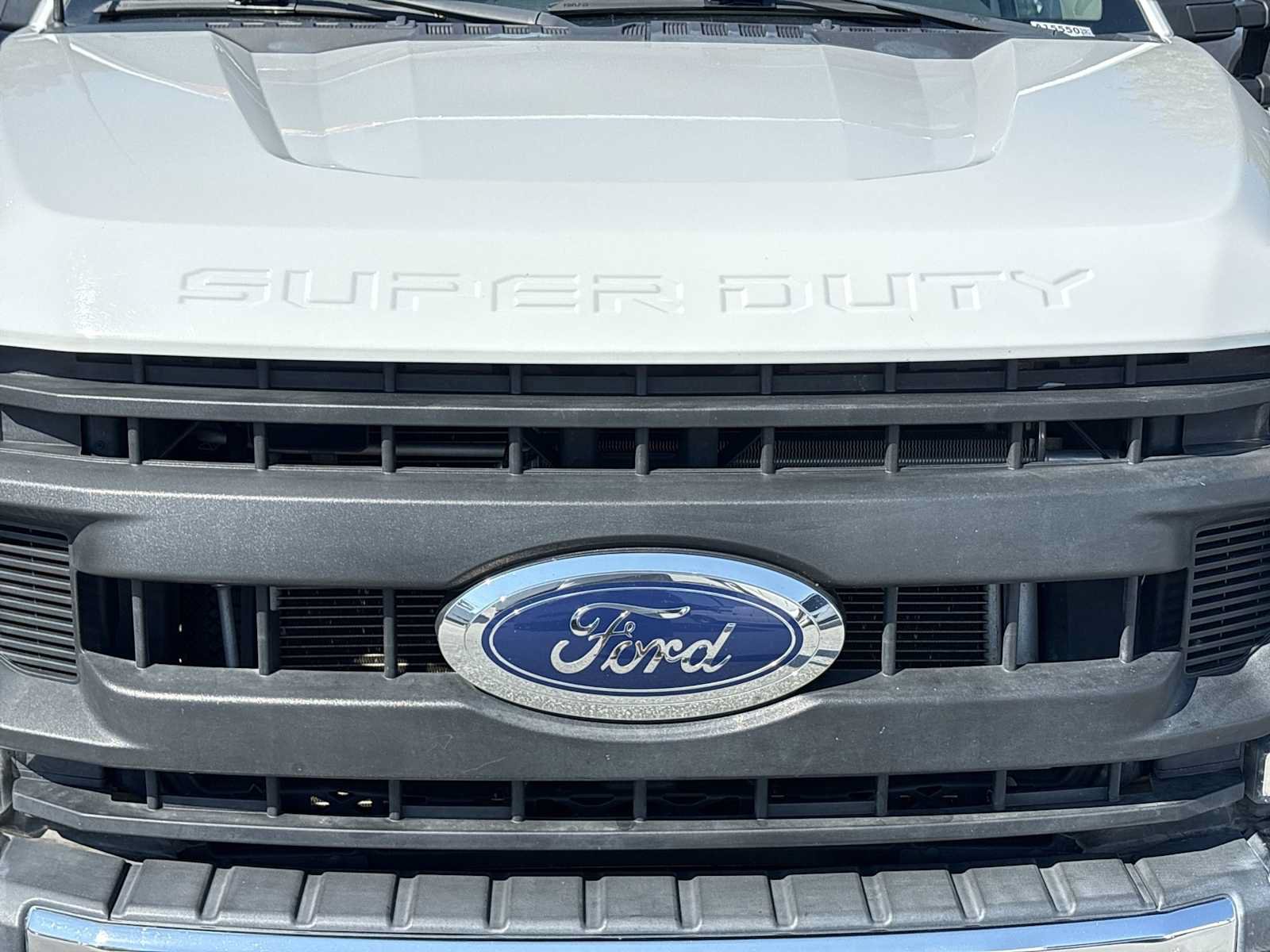 Used 2022 Ford F250 XL w/ Power Equipment Group AWD/4WD image 27