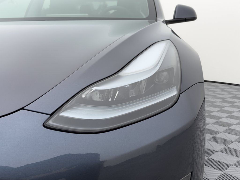 Used 2021 Tesla Model 3 Standard Range Plus RWD image 12