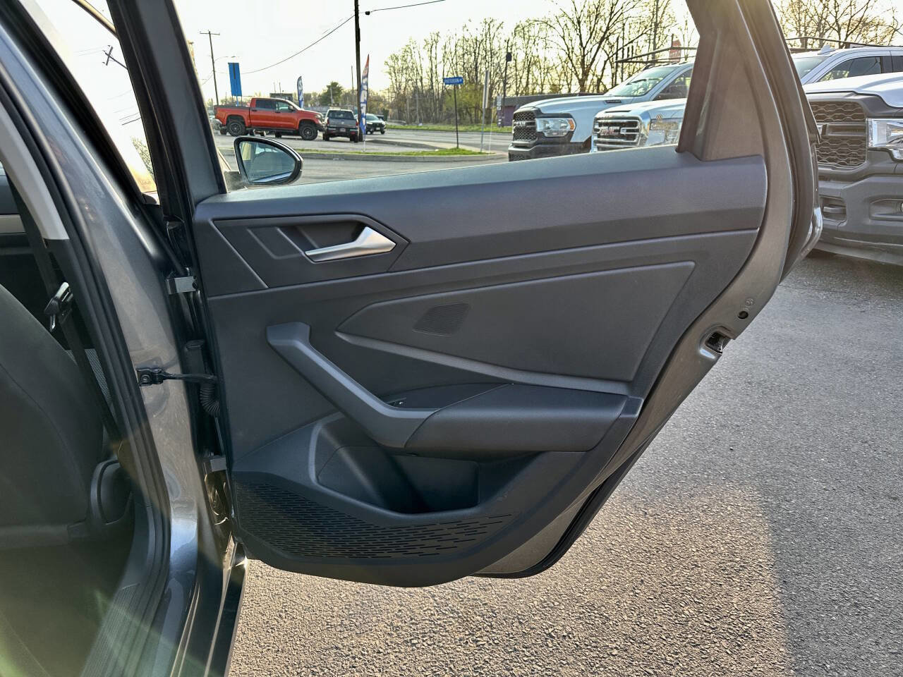 Used 2021 Volkswagen Jetta S image 14