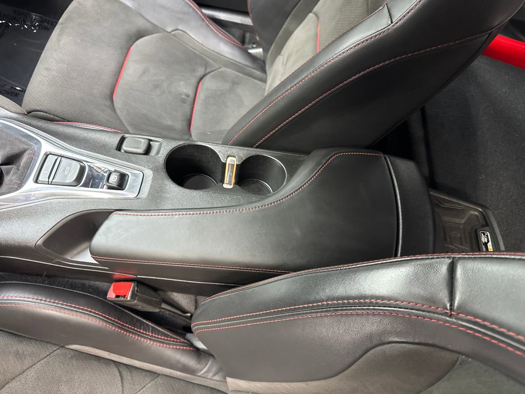 Used 2018 Chevrolet Camaro ZL1 RWD image 60