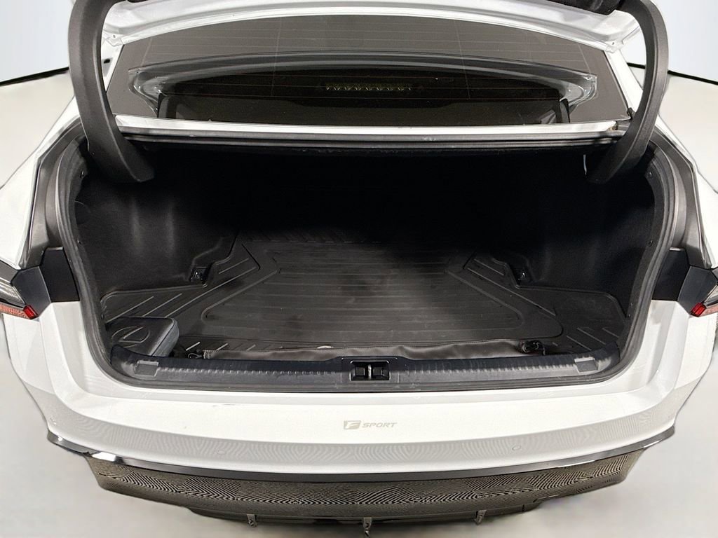 Used 2023 Lexus IS 350 F Sport image 27