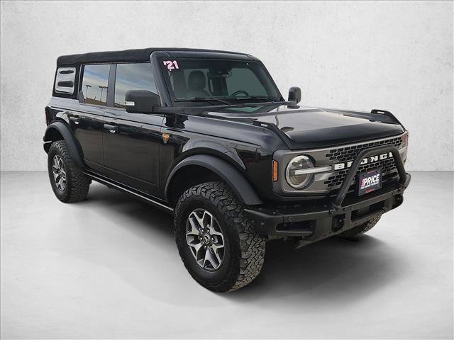 Used 2021 Ford Bronco Badlands image 3