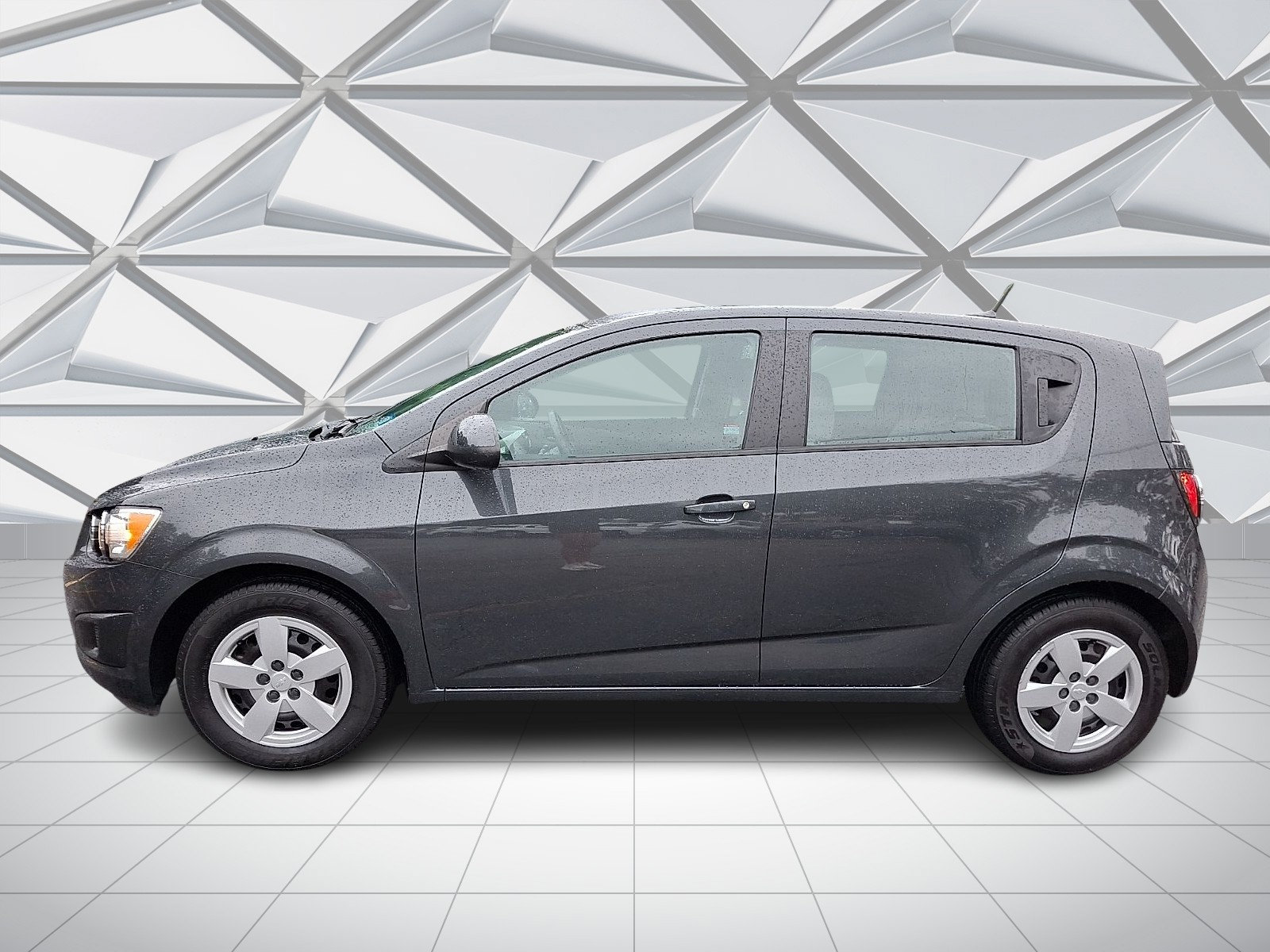 Used 2014 Chevrolet Sonic LS FWD image 6