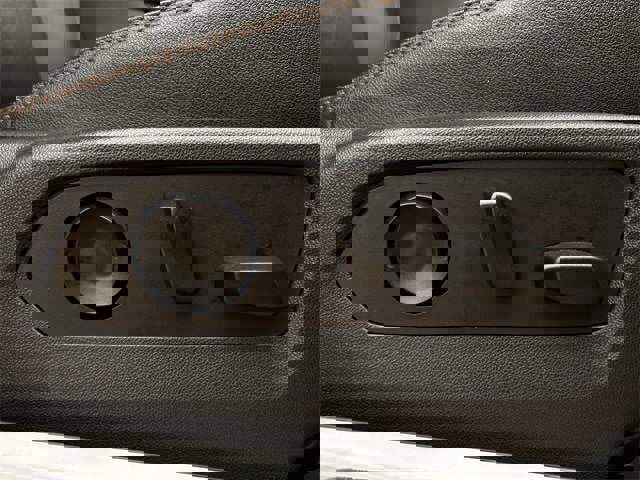 Used 2023 GMC Sierra 1500 AT4 w/ AT4 Premium Package image 30