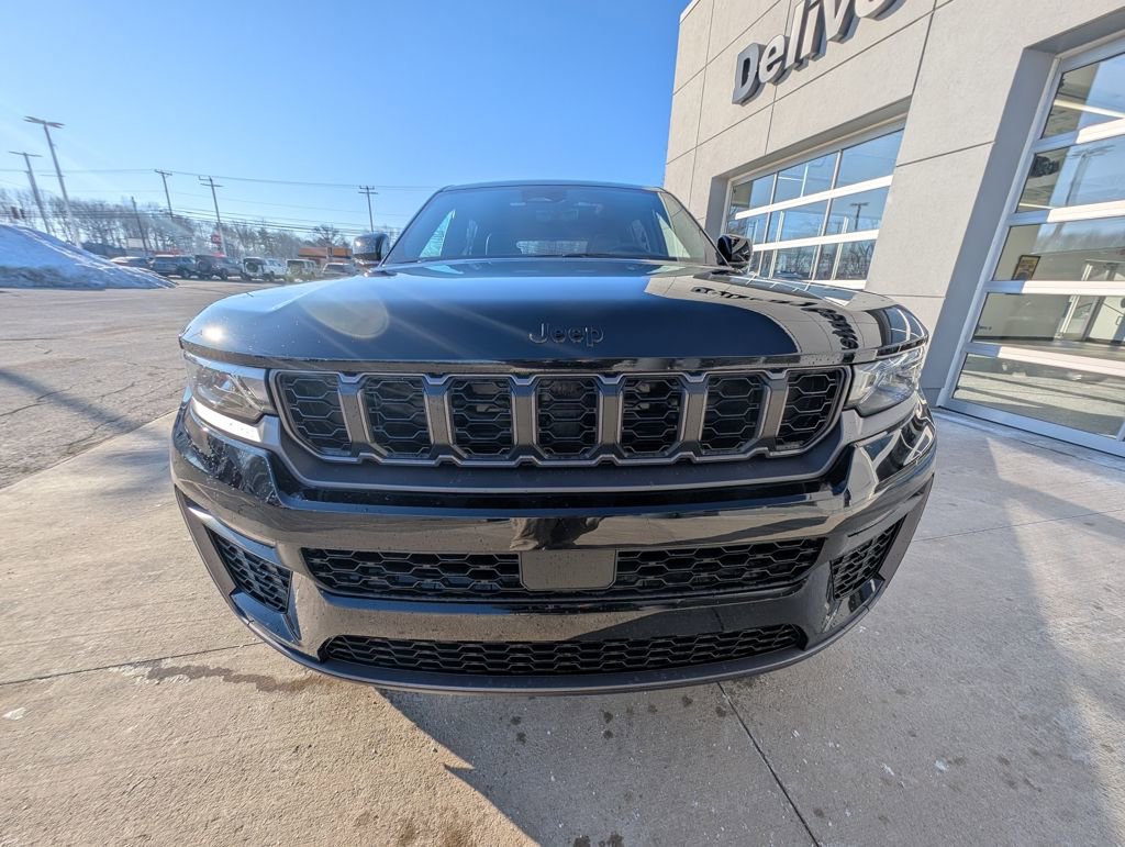 New 2026 Jeep Grand Cherokee L Limited w/ Limited Altitude Package image 9