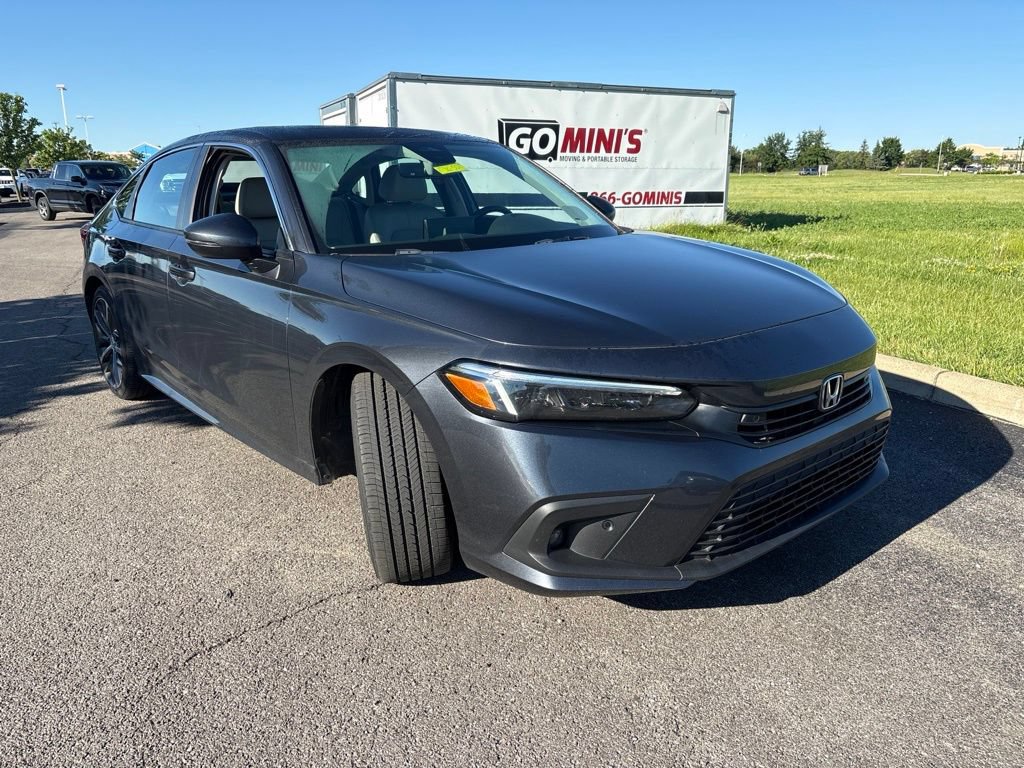 Used 2023 Honda Civic Touring image 14