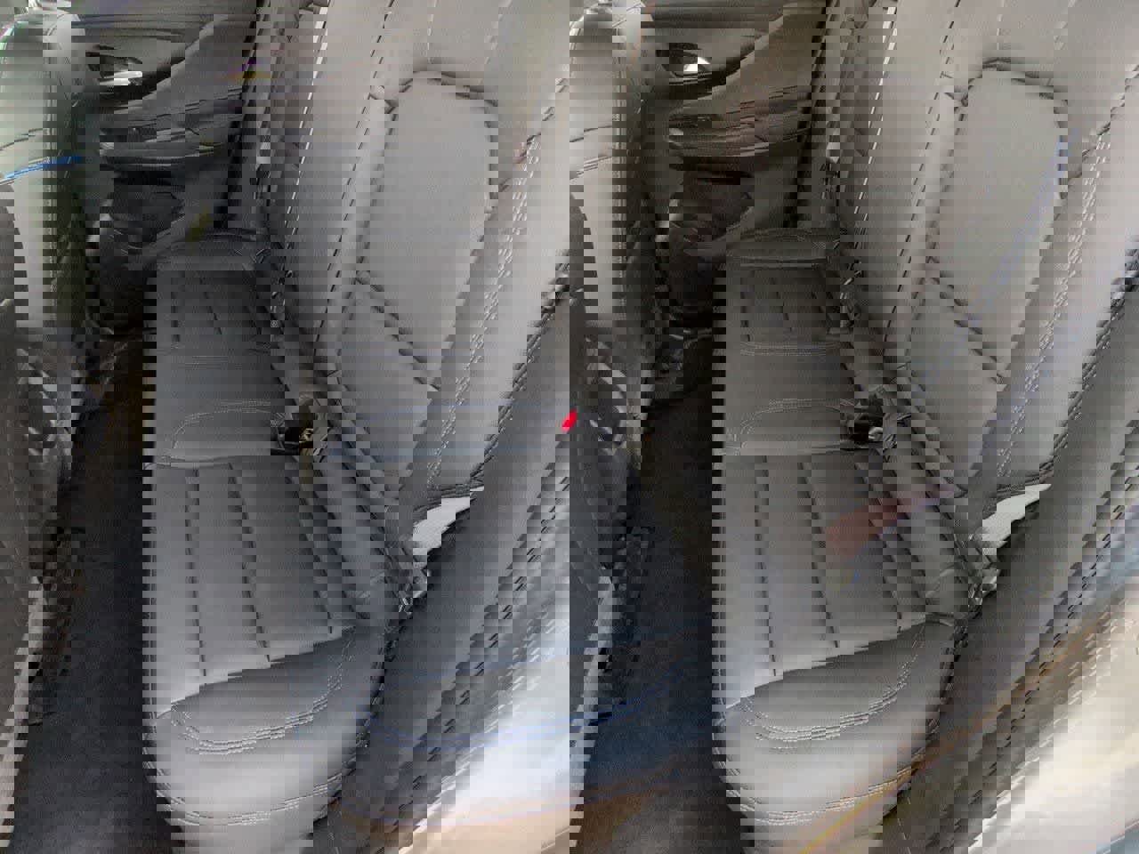 Used 2024 Buick Envista Sport Touring w/ Convenience I Package image 19