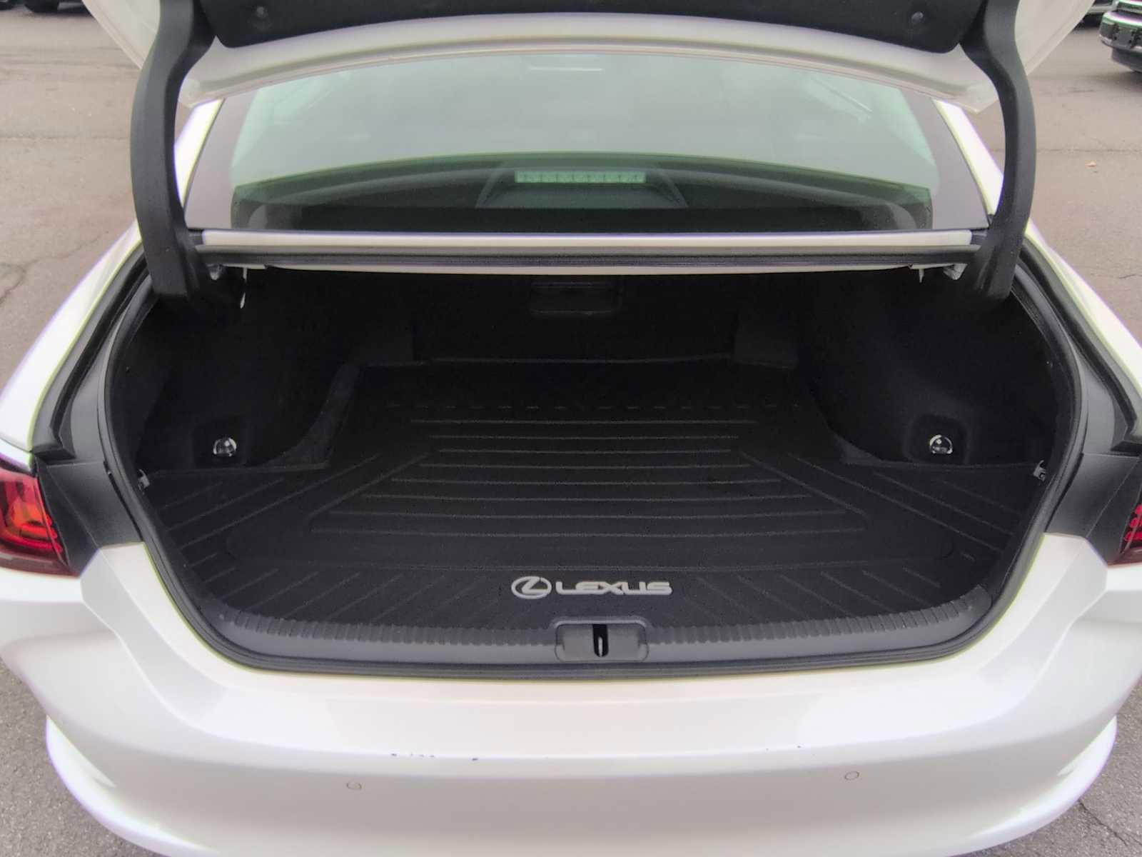 Used 2019 Lexus ES 350 w/ Premium Package image 36