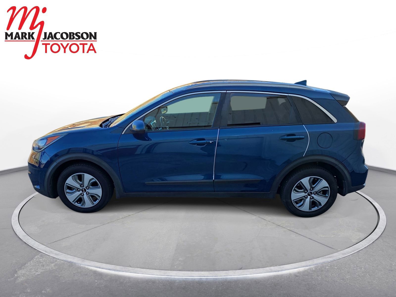 Used 2018 Kia Niro LX image 12