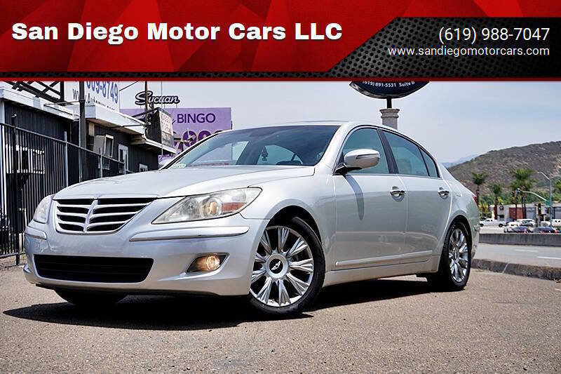Used 2011 Hyundai Genesis 3.8 w/ Premium Navigation Pkg 3