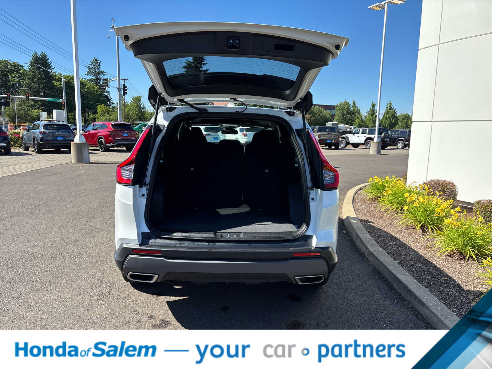 Used 2023 Honda CR-V Sport image 19