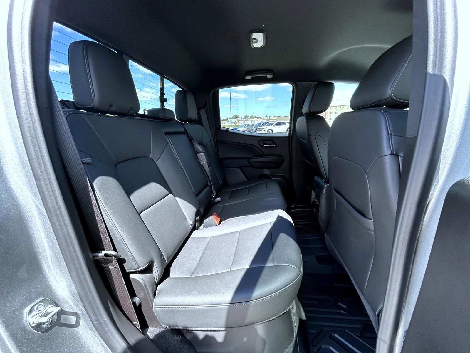 New 2026 Chevrolet Colorado LT w/ LT Convenience Package image 18