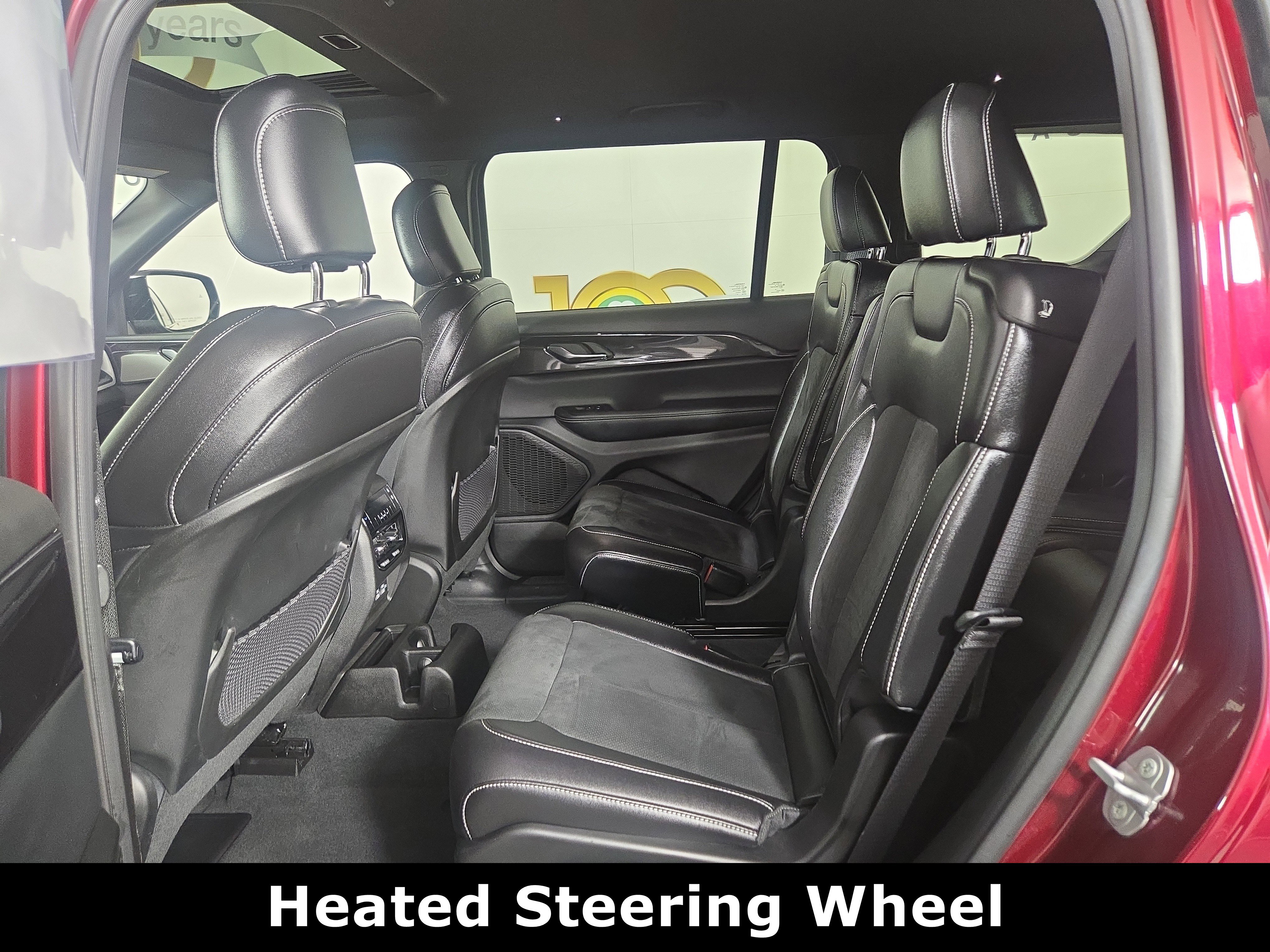 Used 2023 Jeep Grand Cherokee L Laredo AWD/4WD image 12