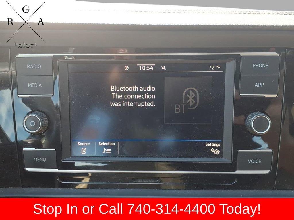 Used 2020 Volkswagen Jetta SE w/ SE Cold Weather Package FWD image 14