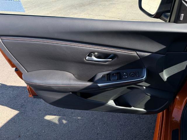 Certified 2025 Nissan Sentra SR image 19