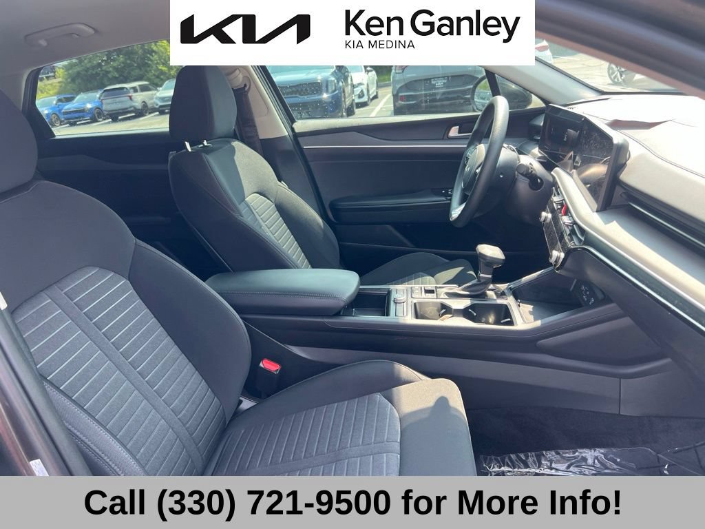 Certified 2025 Kia K5 LXS FWD image 58