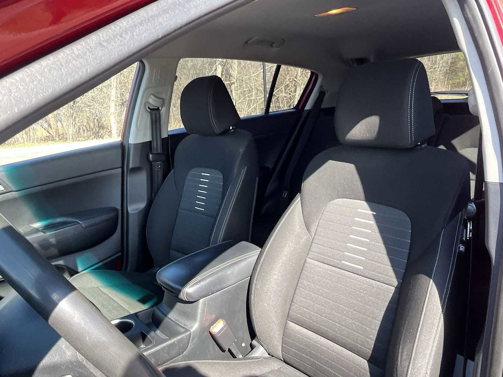 Used 2018 Kia Sportage LX image 16