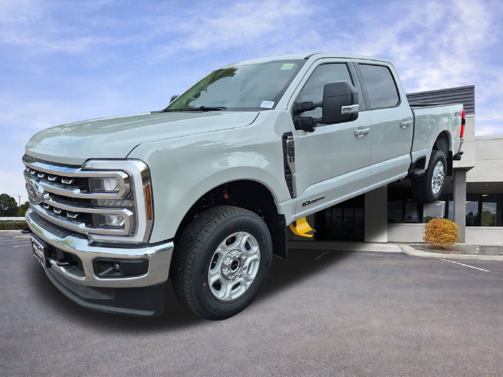 New 2026 Ford F350 XLT w/ XLT Premium Package