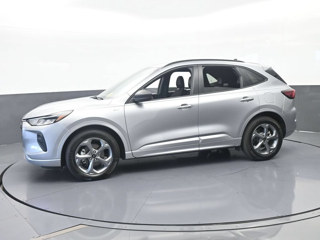 Used 2024 Ford Escape ST-Line FWD video 2
