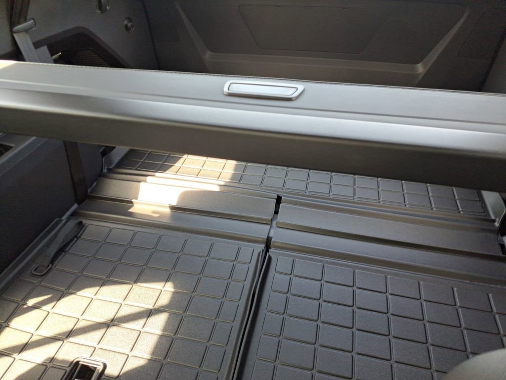 New 2026 Volkswagen Atlas SE image 23