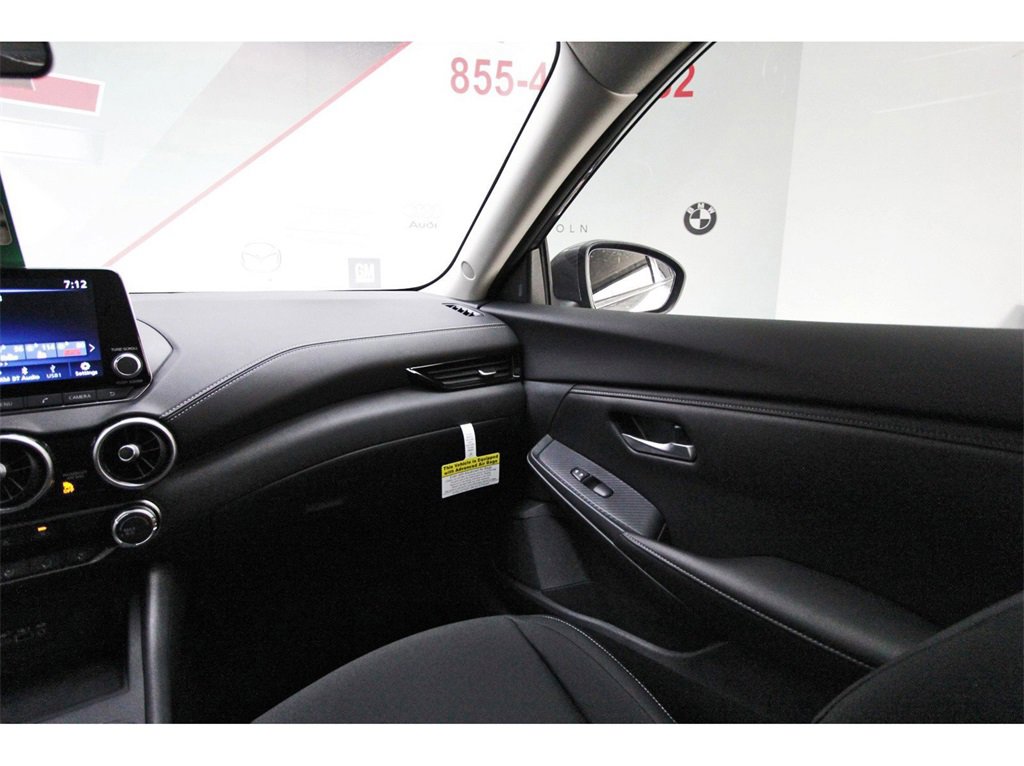 New 2025 Nissan Sentra SV image 8