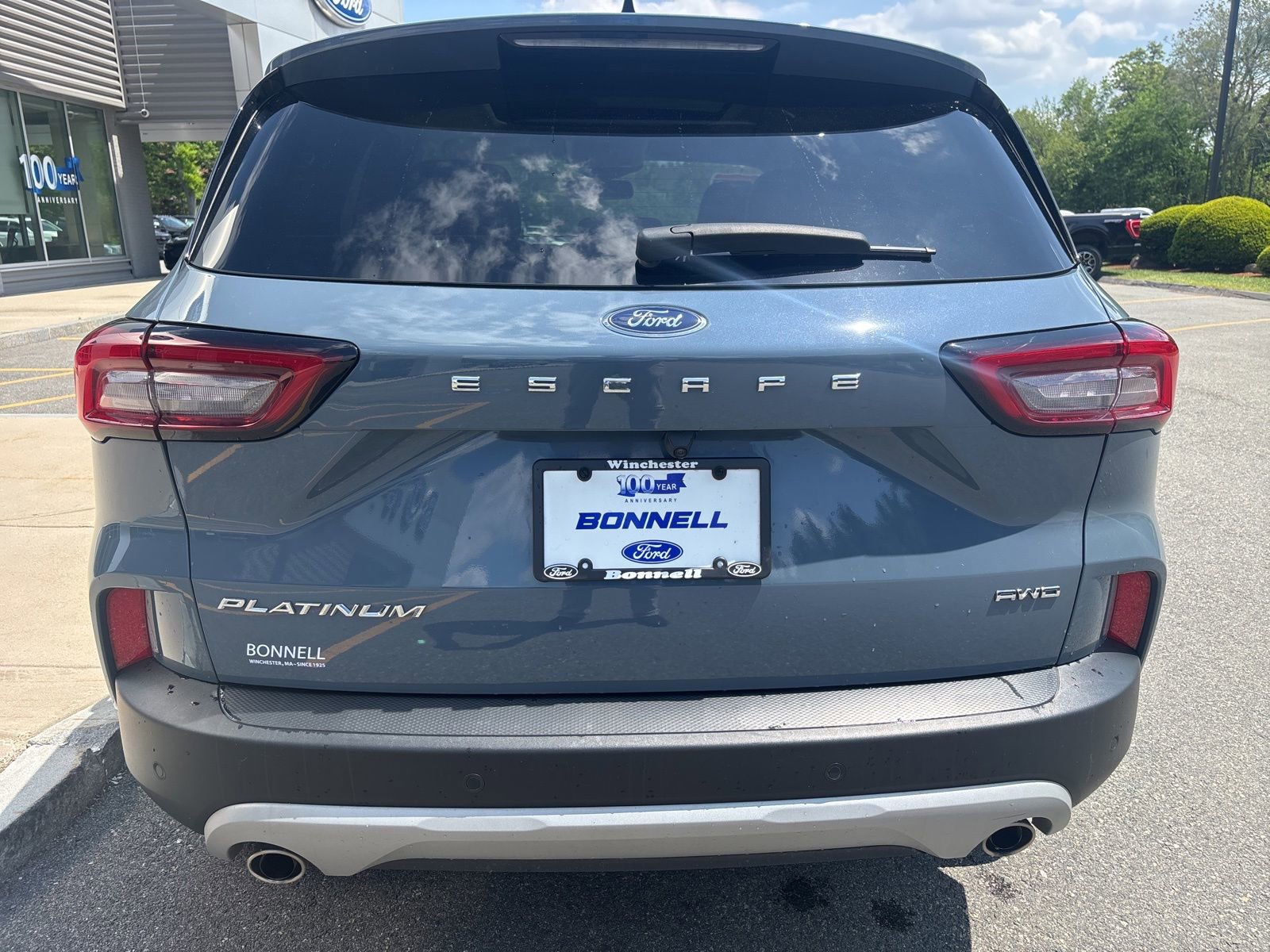 Used 2023 Ford Escape Platinum AWD/4WD image 4