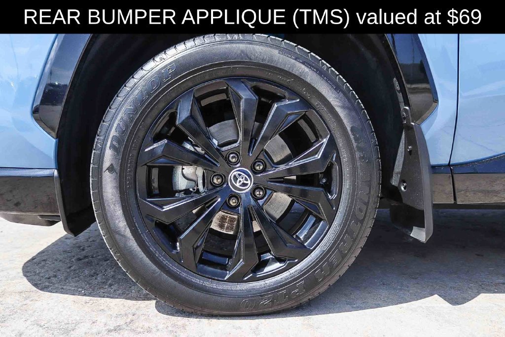 Used 2023 Toyota RAV4 XSE AWD/4WD image 13