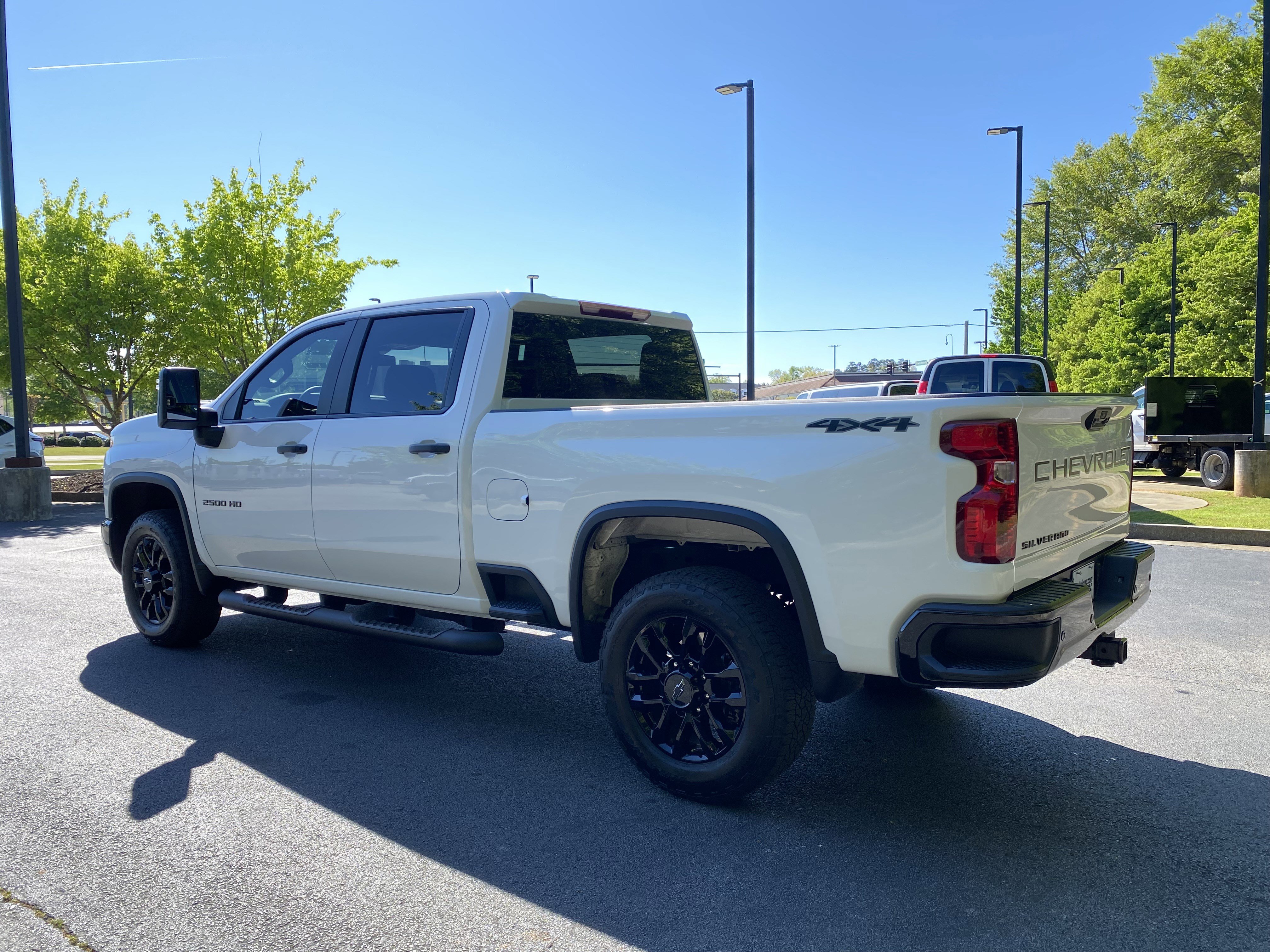 Used 2026 Chevrolet Silverado 2500 Custom w/ Custom Value Package image 7