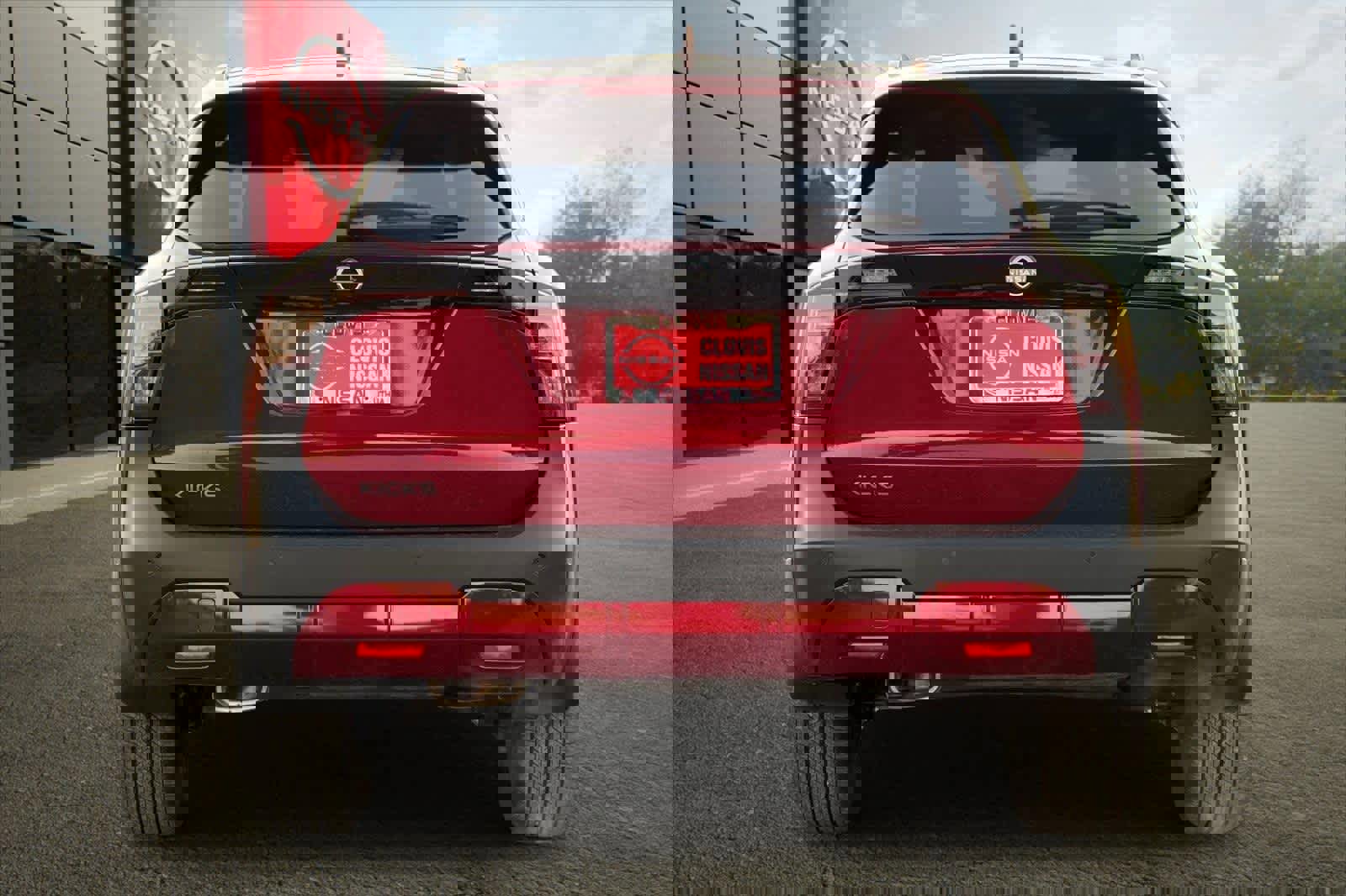 New 2026 Nissan Kicks SV w/ Illumination Package image 8