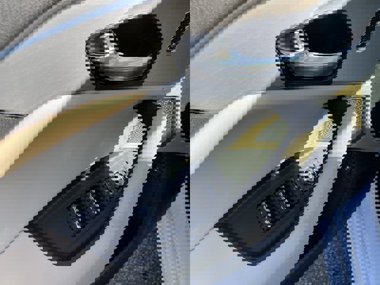 Used 2022 Acura TLX w/ Technology Package image 15