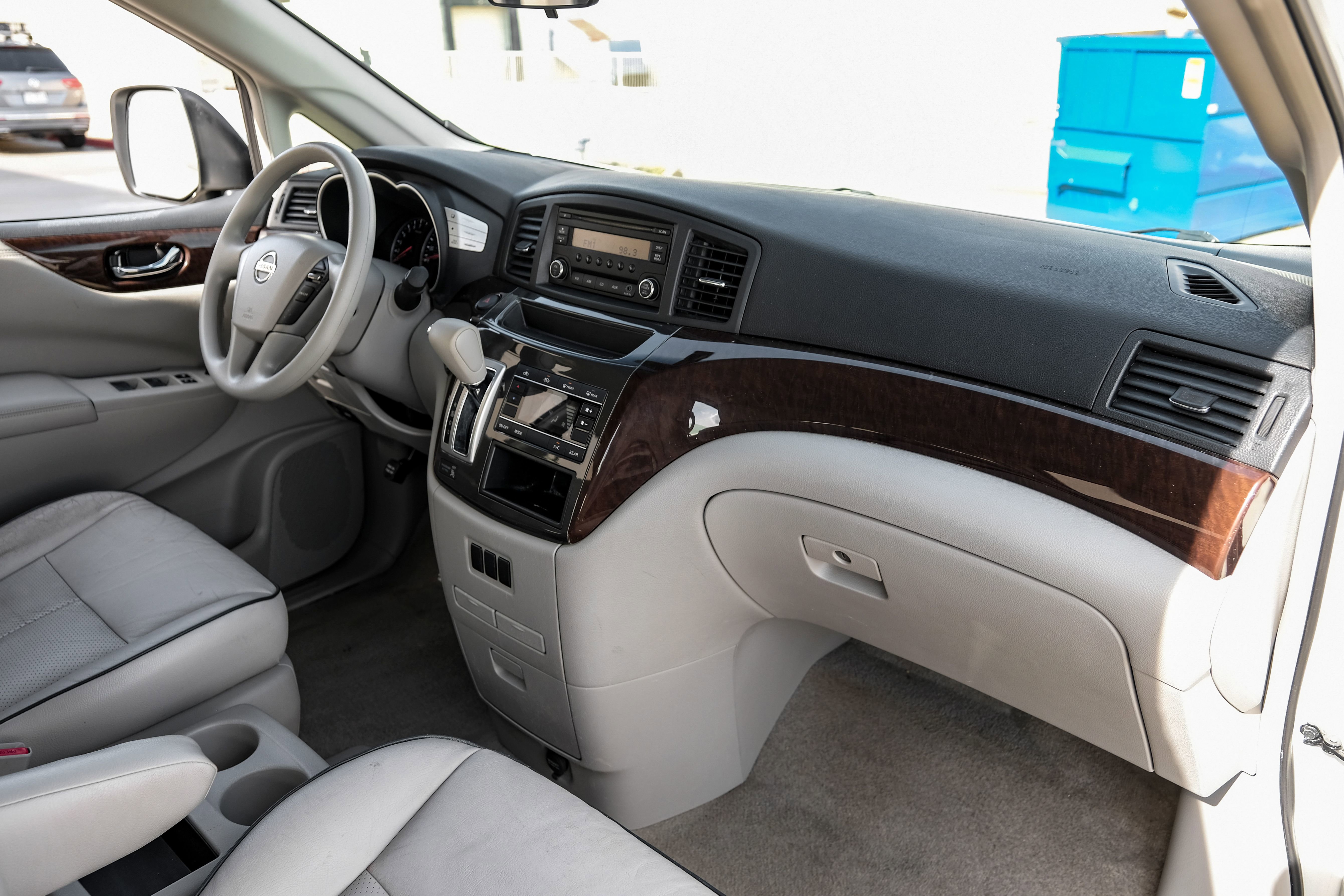 Used 2015 Nissan Quest S FWD image 11