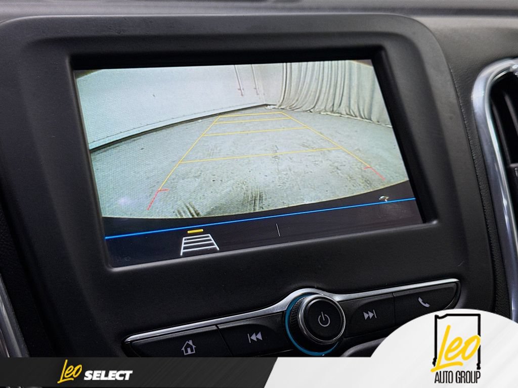 Used 2019 Chevrolet Equinox LT AWD/4WD image 16
