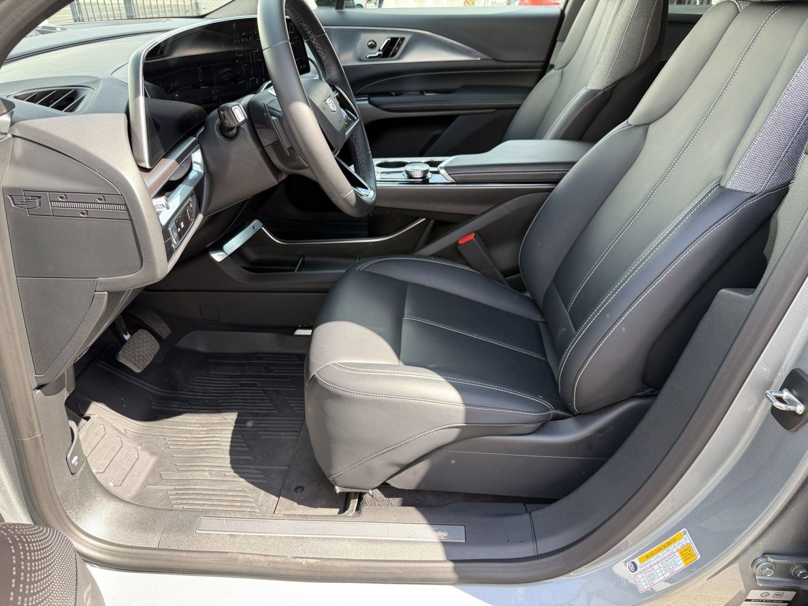 Certified 2024 Cadillac Lyriq Tech w/ LPO, Floor Liner Package RWD image 4