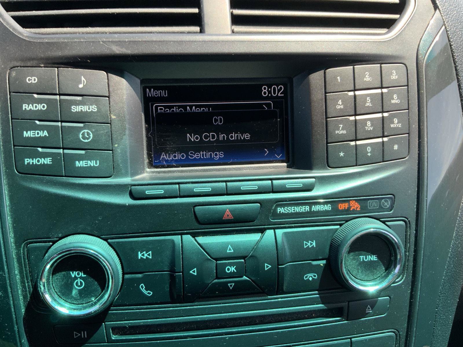 Used 2017 Ford Explorer XLT FWD image 33