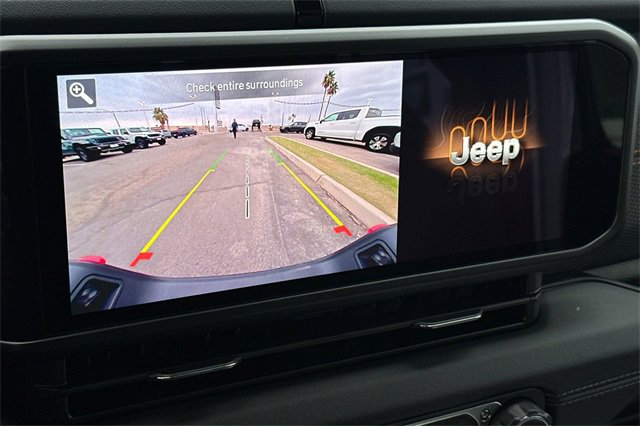 Certified 2024 Jeep Gladiator Mojave image 3