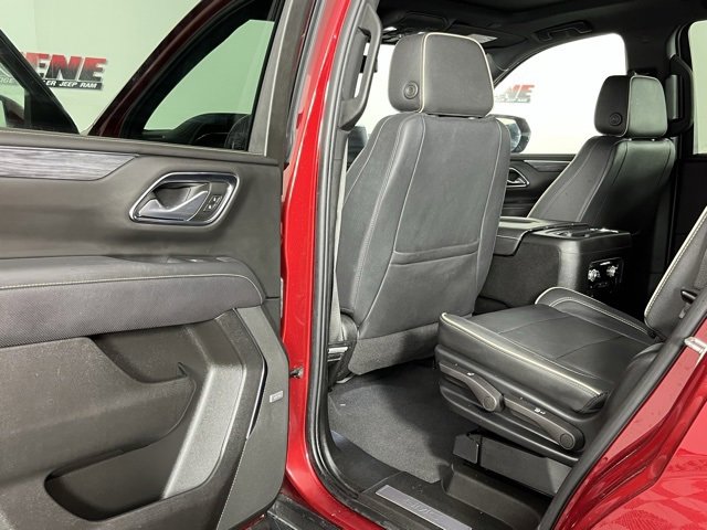 Used 2022 GMC Yukon SLT w/ SLT Luxury Package image 25