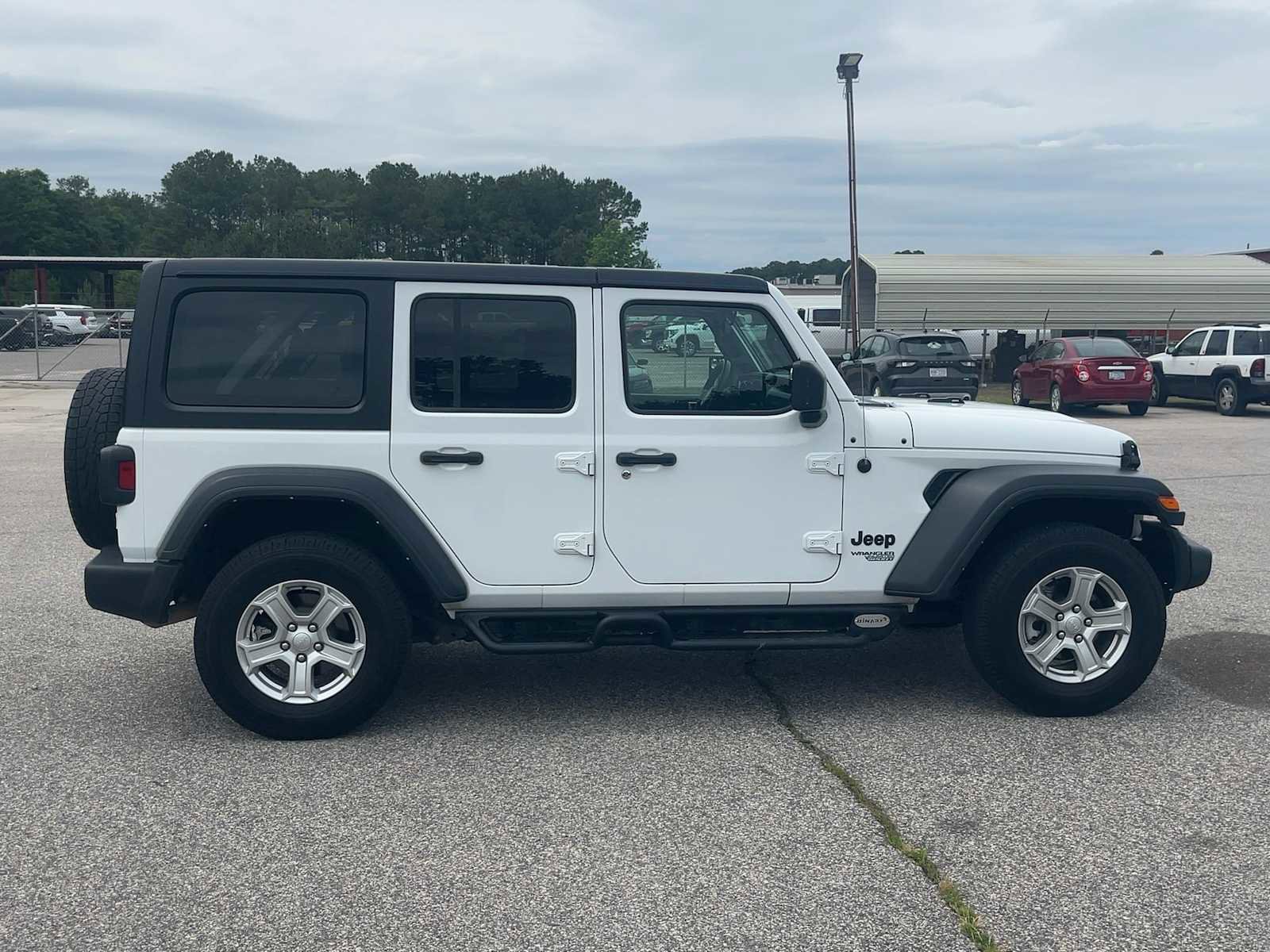 Used 2021 Jeep Wrangler Unlimited Sport AWD/4WD image 7